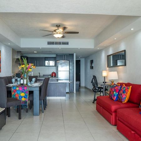 Ocean Front Condo Sleeps 4 Adults-Grand Venetian T3000-1606 Puerto Vallarta Exterior foto