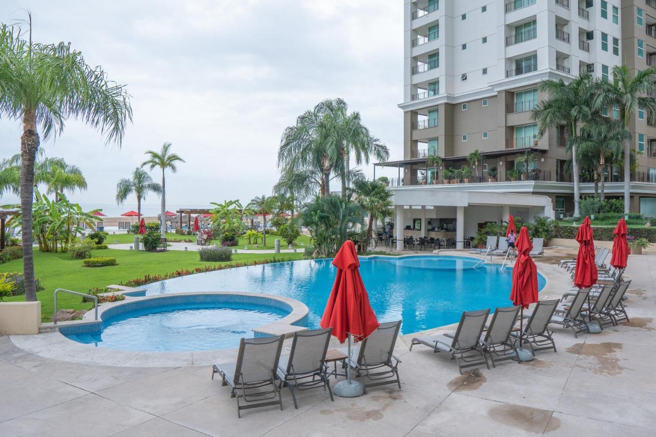 Ocean Front Condo Sleeps 4 Adults-Grand Venetian T3000-1606 Puerto Vallarta Exterior foto