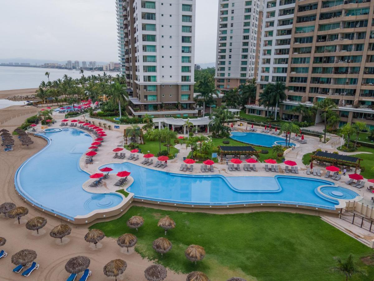 Ocean Front Condo Sleeps 4 Adults-Grand Venetian T3000-1606 Puerto Vallarta Exterior foto