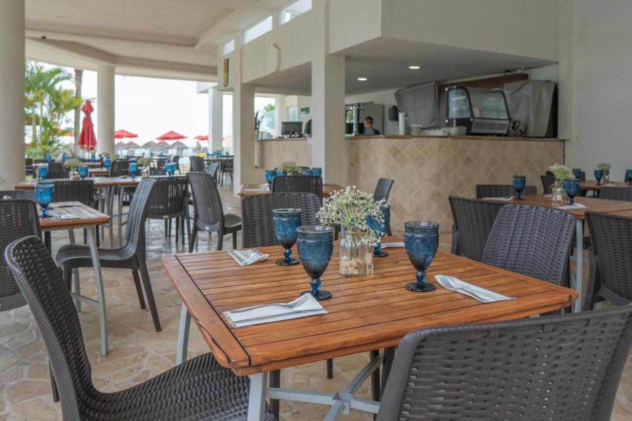 Ocean Front Condo Sleeps 4 Adults-Grand Venetian T3000-1606 Puerto Vallarta Exterior foto
